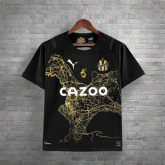 23/24 OM Spécial Edition Black - Kibbly XS