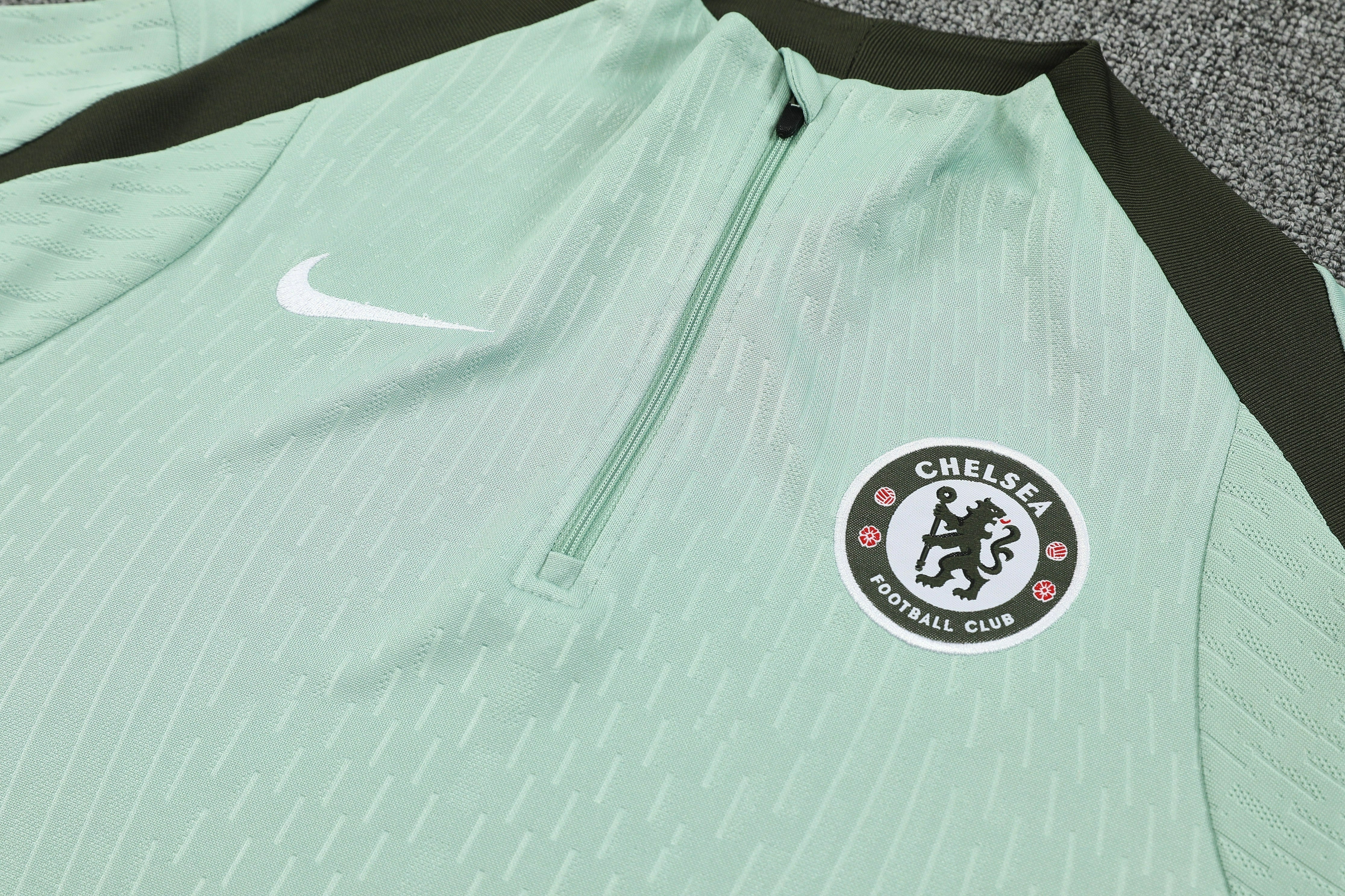 CHELSEA green pastel edition